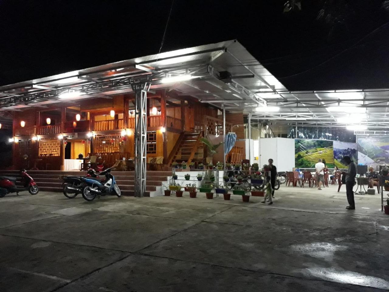 Son Thuy Homestay Ha Giang Esterno foto